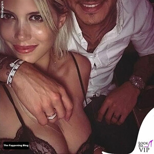 celeb nude Wanda Nara 021 pic