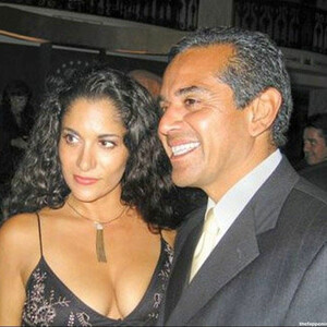 Celebrity Naked Yvonne DeLaRosa 004 pic