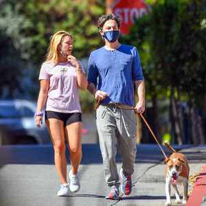 Zach Braff Is Seen with Braless Florence Pugh in LA (17 Photos) - Leaked Nudes
