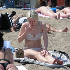 Best Celebrity Nude Zara Larsson 004 pic