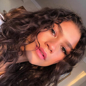 Newest Celebrity Nude Zendaya 033 pic