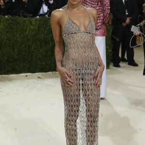 Zoe Kravitz Flaunts Her Ass at the 2021 Met Gala in NYC (48 Photos) – Leaked Nudes
