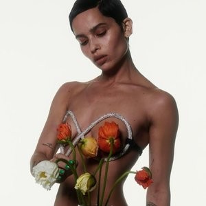 Zoe Kravitz Poses Naked with Flowers for Pop Magazine (7 Photos) - Leaked Nudes