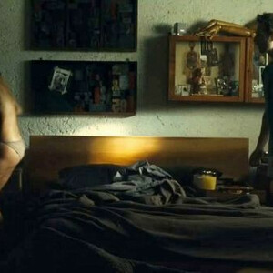 Best Celebrity Nude Zoe Saldana 010 pic