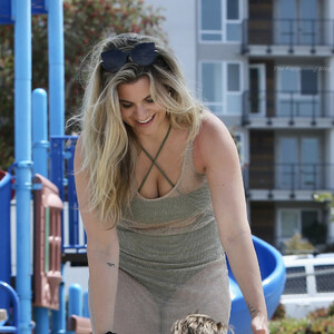 Rachel McCord Shows Off Her Post Baby Body at The Beach in LA (11 Photos) - Leaked Nudes